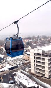 la funicolare che parte dal centro di Almaty